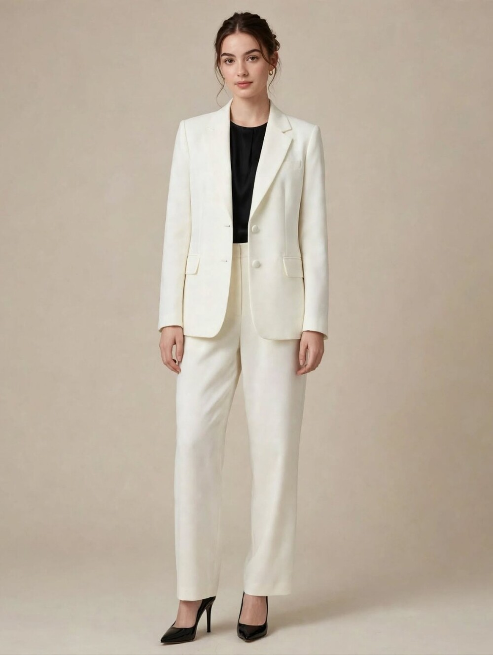 NWT Jones Wear Suit Size 4P Ivory White 2-Piece Pantsuit Blazer & Pants - New